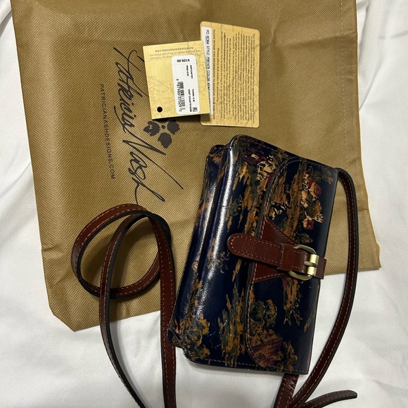 Patricia Nash Torri Kent Countryside Navy Crossbody - Picture 6 of 10